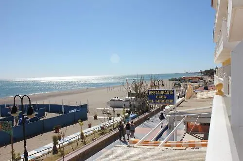Guaquin Apartament *
